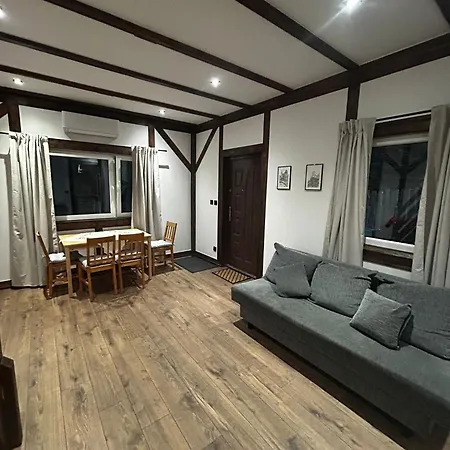 Przy Rozpadlisku 2 פודגוז'ין